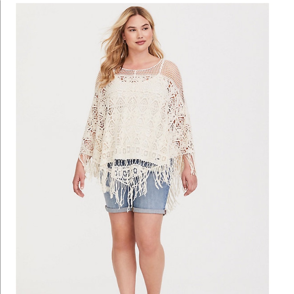 Torrid ivory crochet poncho soft - Picture 3 of 5